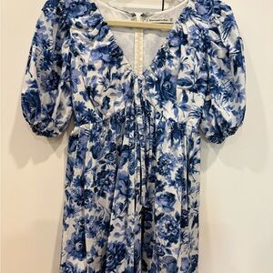 Abercrombie & Fitch Blue Floral Blouse